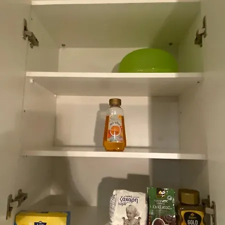 Ano Poli 3 Apartament *