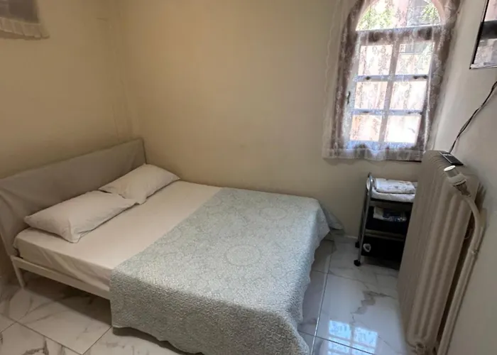 Ano Poli 3 Apartament *